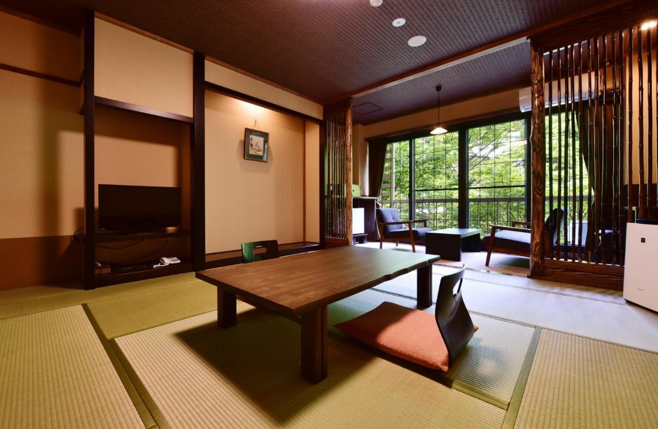 Kutsurogijyuku Shintaki Hotel Aizuwakamatsu Exterior foto