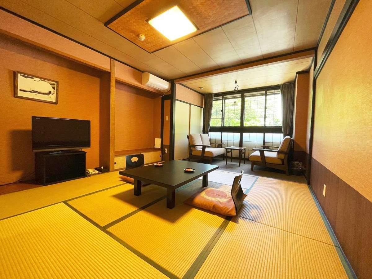 Kutsurogijyuku Shintaki Hotel Aizuwakamatsu Exterior foto