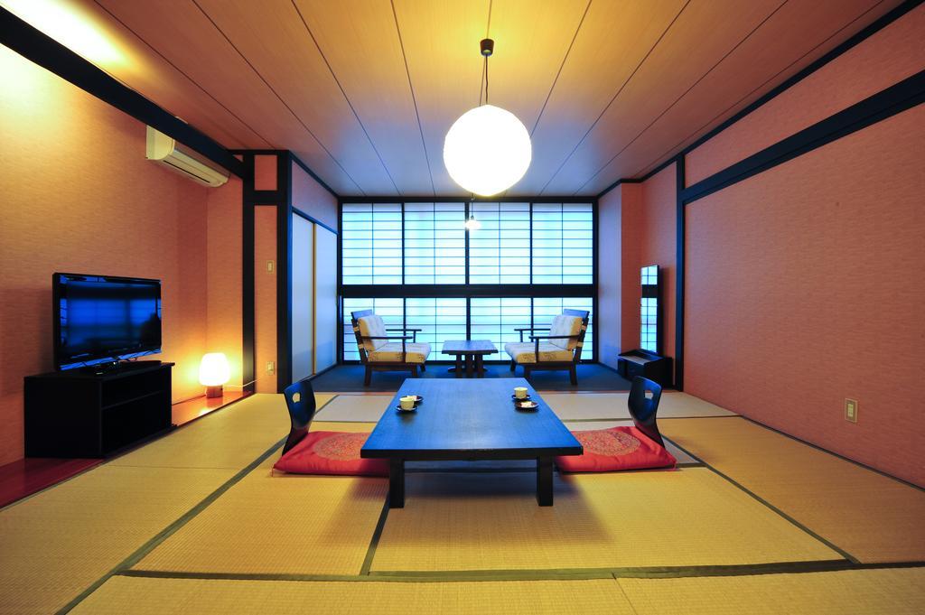 Kutsurogijyuku Shintaki Hotel Aizuwakamatsu Exterior foto